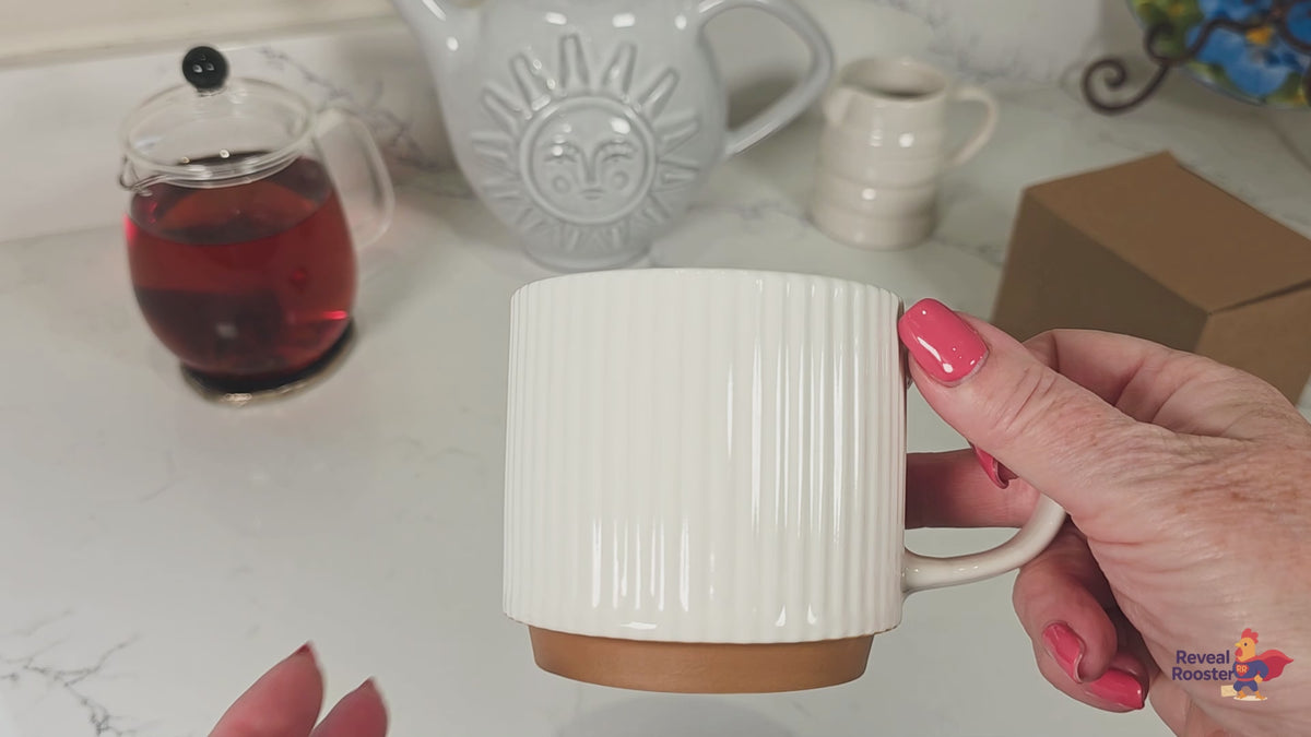 Surprise Gender Reveal Mug - It's a Girl!